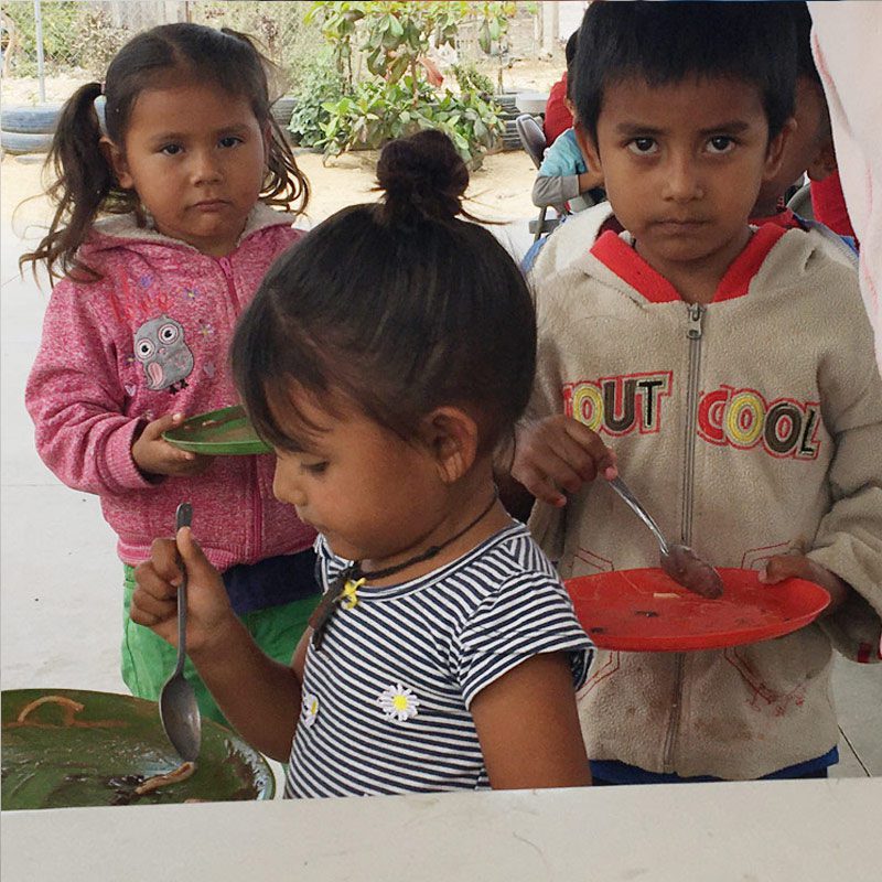 Feeding Children in Mexico